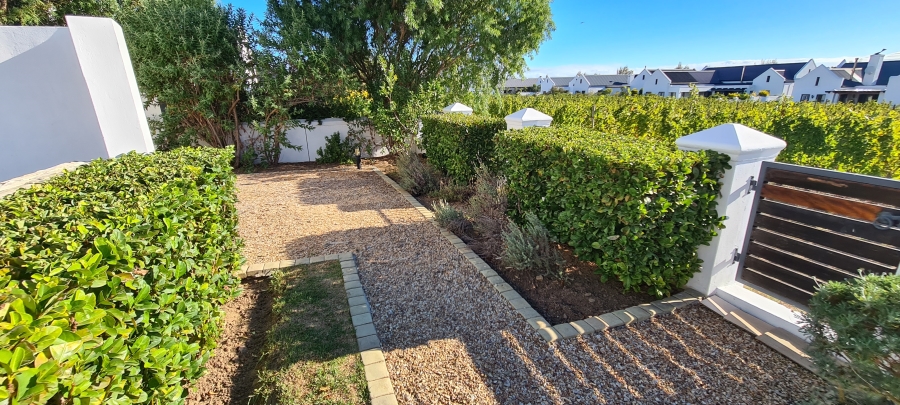 4 Bedroom Property for Sale in Croydon Vineyard Estate Western Cape